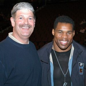 Meet your Posher, Bobby